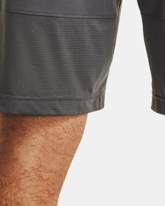 Men's UA Raid 2.0 Shorts in Gray image number 1