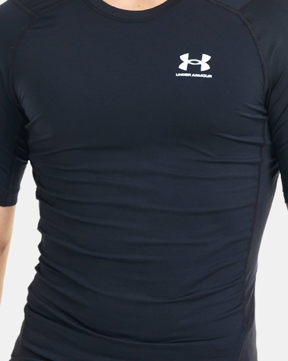 Men's HeatGear® Short Sleeve in Black image number 0