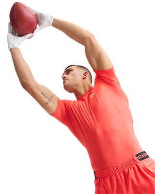 Venom Red / White - 690