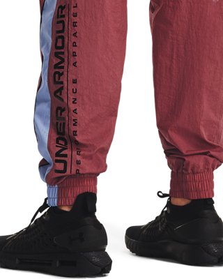 Men's UA Woven Track Pants image number 3