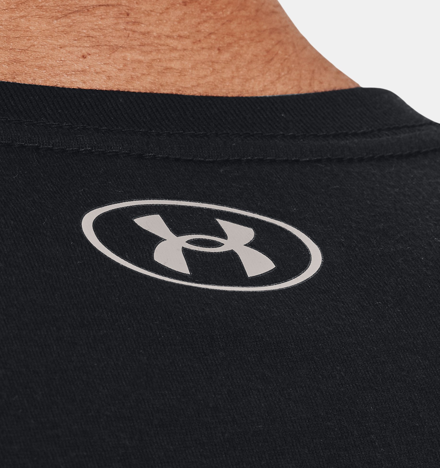 Men's Stacked Logo Fill T-Shirt | Under Armour