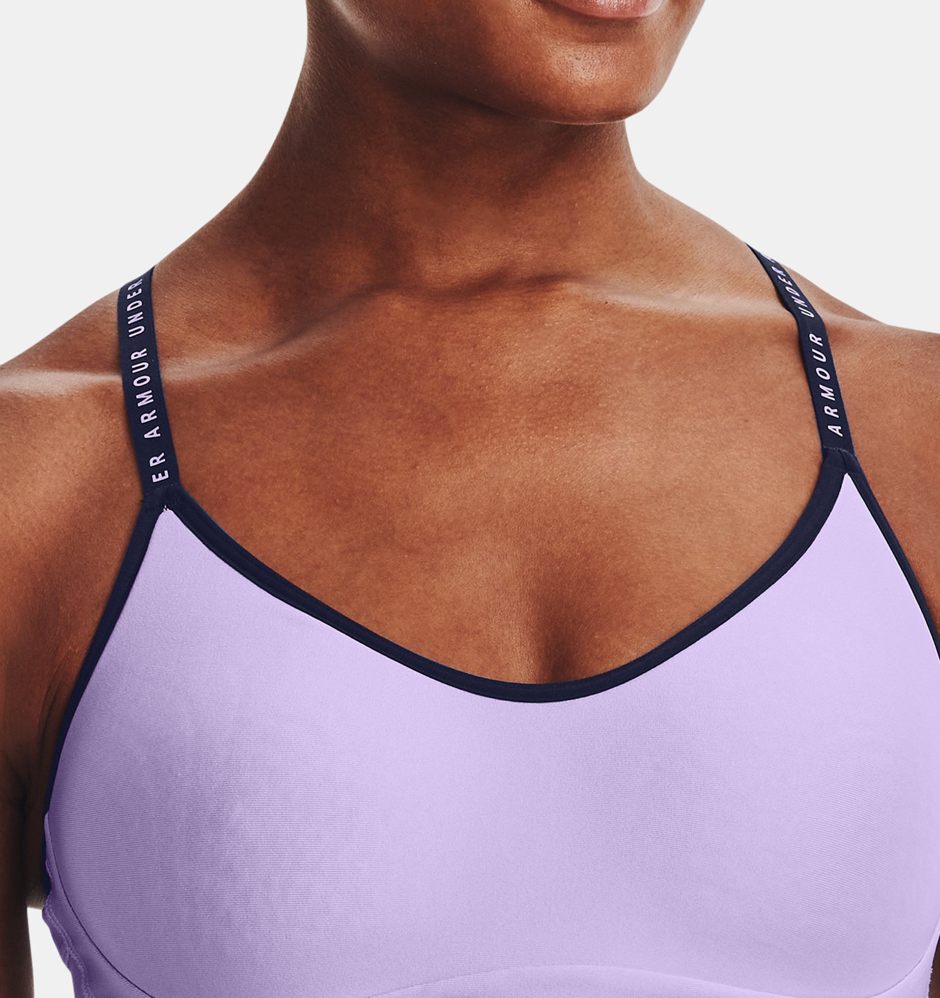 Top Infinity Covered Low - Under Armour - Preto - Oqvestir