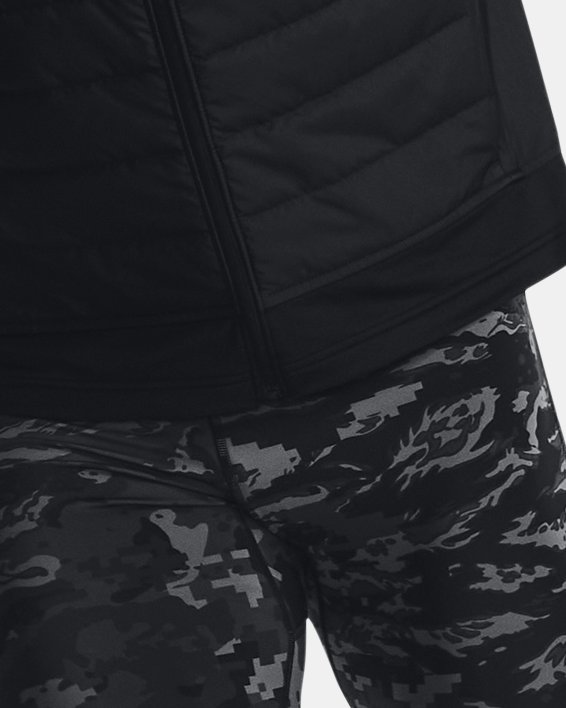 Men's UA Storm Insulate Run Vest, Black, pdpMainDesktop image number 3