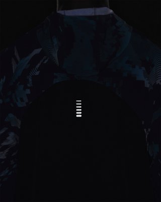 Men's UA OutRun The Storm II Jacket image number 3