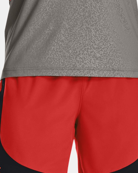 Men's UA RUSH™ HeatGear® 2.0 Emboss Short Sleeve in Gray image number 3