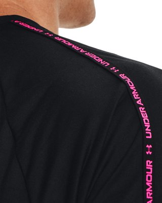 男士UA Tech&trade;短袖T恤 image number 3