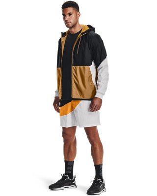 Men's UA 21230 Woven Shorts image number 3