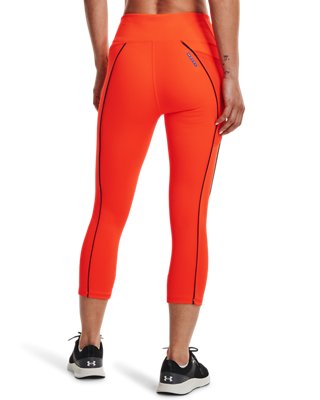 Women's UA RUSH&trade; HeatGear&reg; No-Slip Waistband Pocket Capris image number 2
