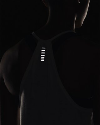 Camiseta de tirantes UA Breeze 2.0 Trail para mujer, Brown, pdpMainDesktop image number 3