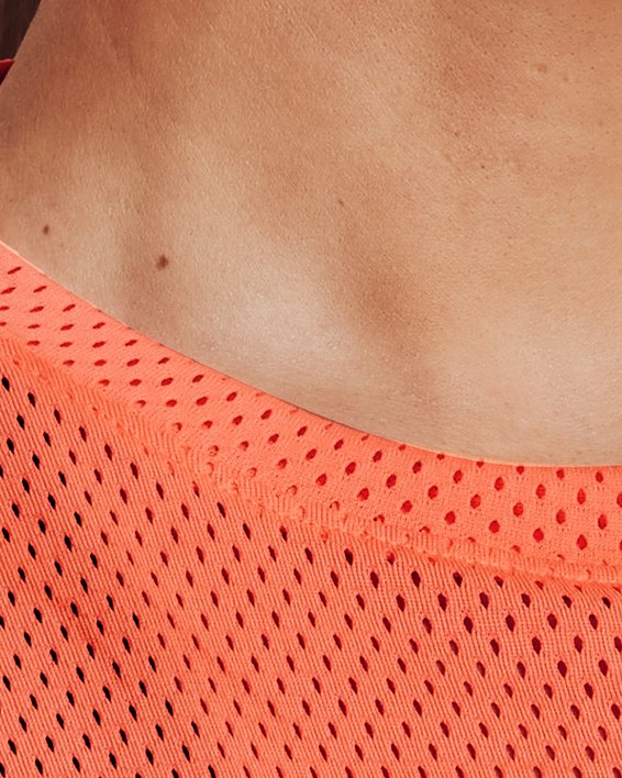 https://underarmour.scene7.com/is/image/Underarmour/V5-1369968-824_COLLAR?rp=standard-0pad,pdpMainDesktop&scl=1&fmt=jpg&qlt=85&resMode=sharp2&cache=on,on&bgc=F0F0F0&wid=566&hei=708&size=566,708