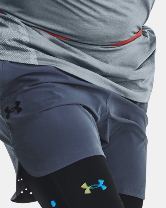 กางเกงขาสั้น UA RUSH™ SmartForm Long สำหรับผู้ชาย in Black image number 2