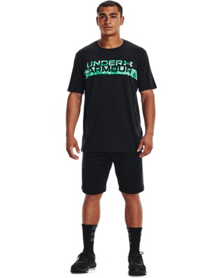 UA Camo Chest Stripe image number 2