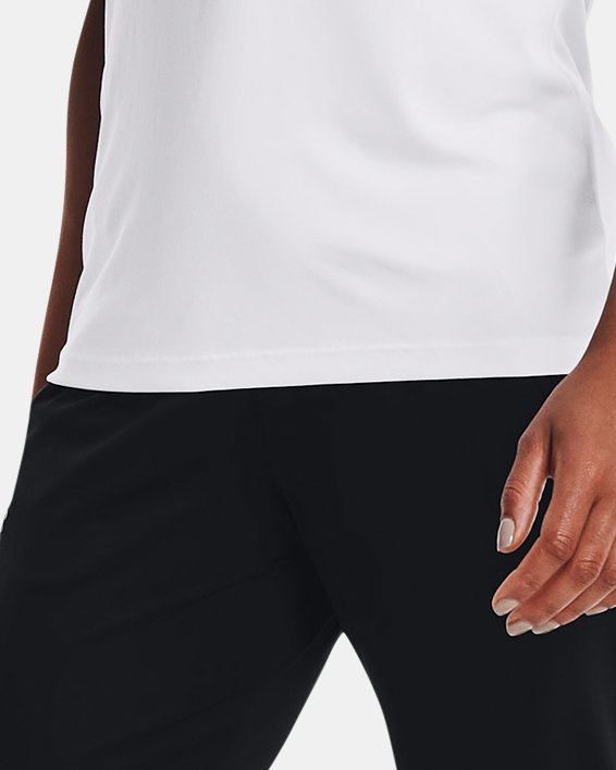 Women's HeatGear® Capri Pants, Black, pdpMainDesktop image number 2