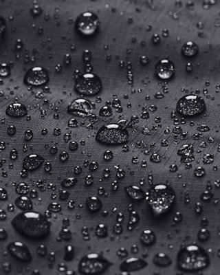 UA Stormproof Cloudstrike Rain