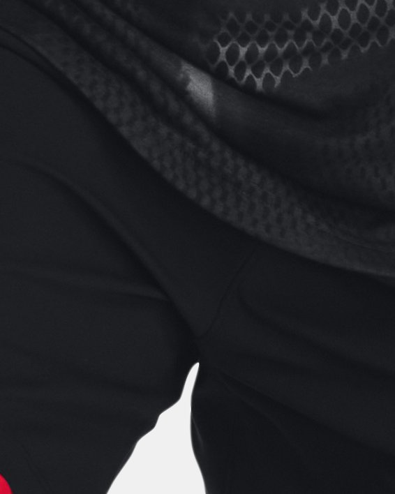 Shorts UA Vanish Woven de 15 cm para Hombre, Black, pdpMainDesktop image number 0