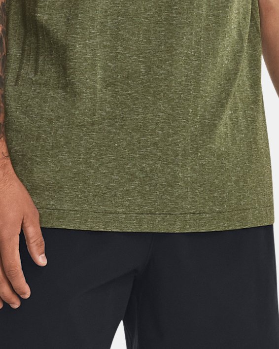 Men's UA RUSH™ Seamless Short Sleeve in Green image number 2