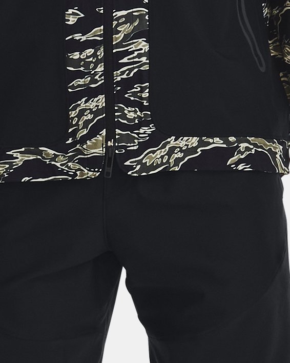 Men's UA Unstoppable Hybrid Shorts in Black image number 2
