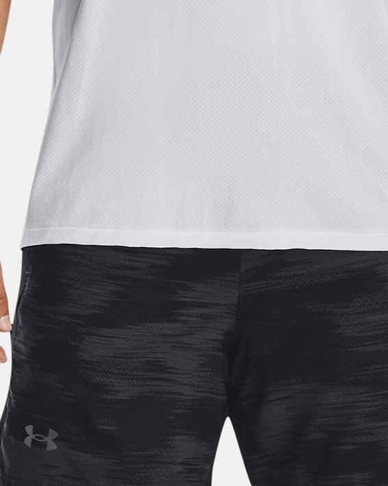 กางเกงขาสั้น UA Launch 7'' Printed สำหรับผู้ชาย in Gray image number 2