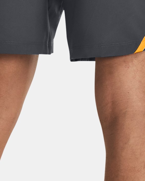 Men's UA Launch 7'' Graphic Shorts in Gray image number 1