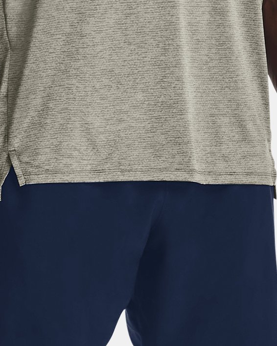 Men's UA Tech™ Vent Short Sleeve in Green image number 2