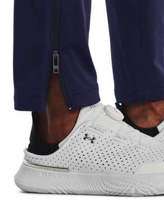 UA Équipe en tricot pour l'échauffement