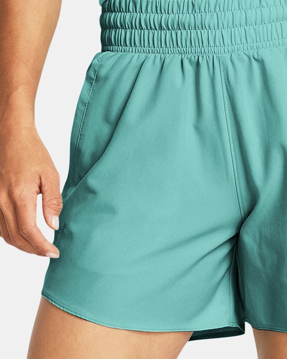 Pantalón corto tejido de 13 cm UA Flex para mujer, Green, pdpMainDesktop image number 2