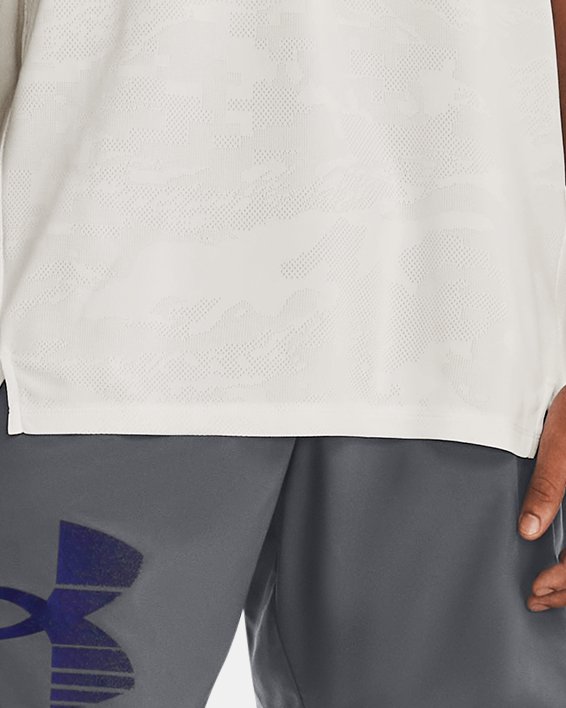 Men's UA Tech™ Vent Jacquard Short Sleeve in Gray image number 2