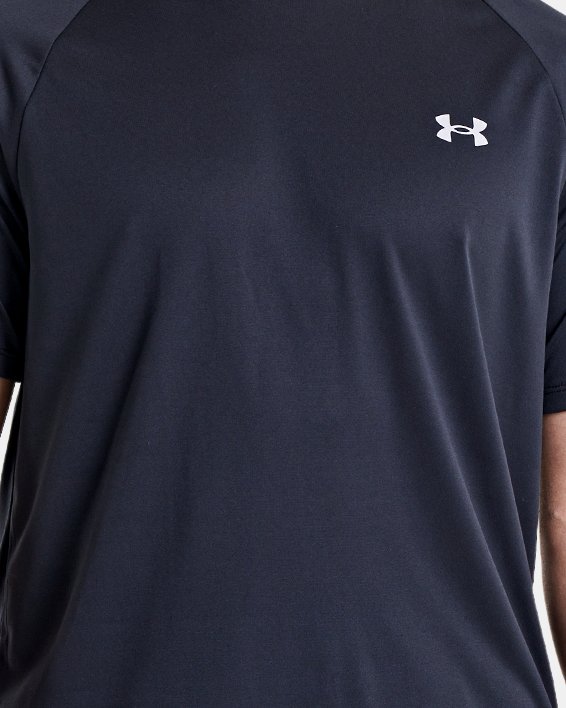 Men's UA Tech™ Reflective Short Sleeve in Black image number 0