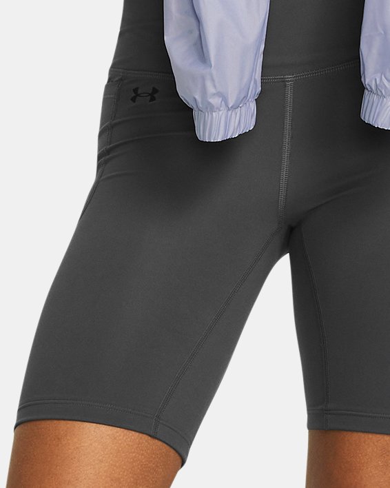 กางเกงขาสั้น UA Motion Bike สำหรับผู้หญิง in Gray image number 2
