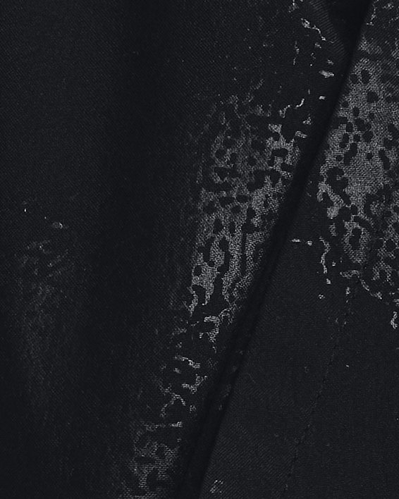 男士UA Woven Emboss短褲 in Black image number 3