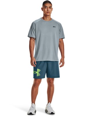 UA Tech&trade; Woven Graphic image number 2