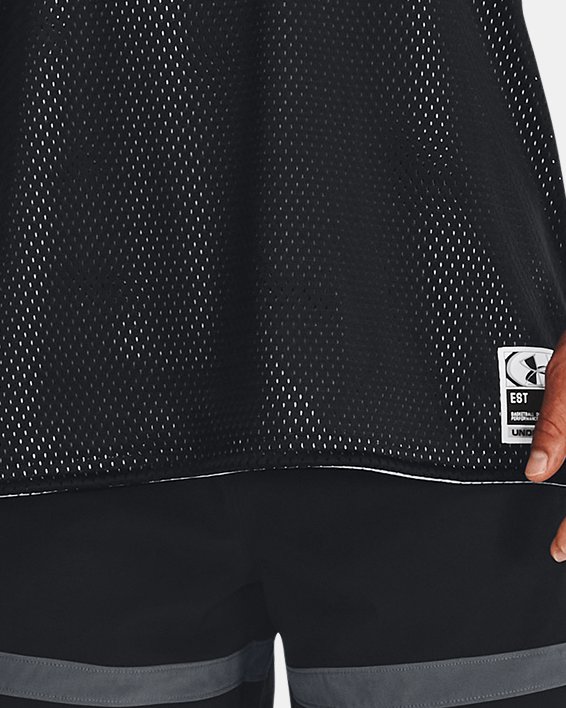 Men's UA Baseline Woven Shorts in Black image number 2