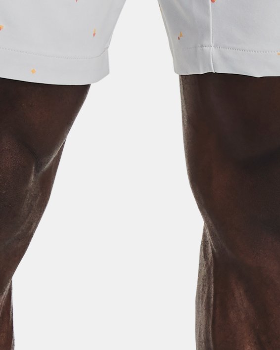 กางเกงขาสั้น UA Iso-Chill Printed สำหรับผู้ชาย in Gray image number 0