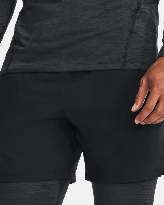 กางเกงขาสั้นลายกราฟิก UA Vanish Woven 6" สำหรับผู้ชาย in Black image number 2