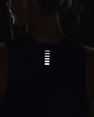 Women's UA Iso-Chill Wild Tank image number 3