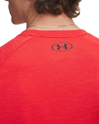 UA Tech&trade; texturizado, Red, pdpMainDesktop image number 3