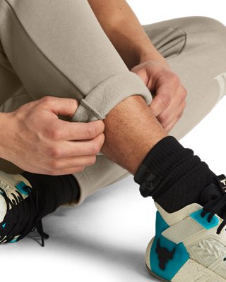 Pantal&oacute;n Jogger Project Rock Essential Fleece para hombre, Brown, pdpMainDesktop image number 3