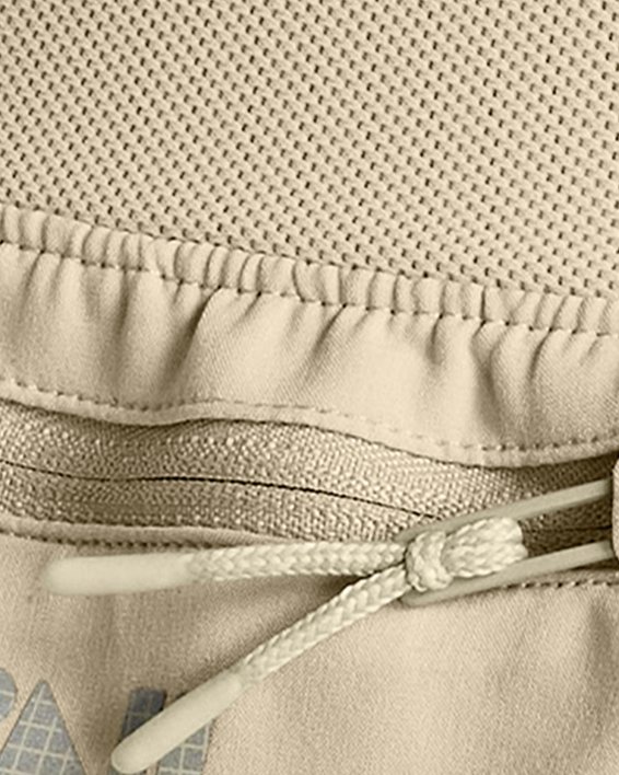 Women's UA Launch Trail Shorts image number 3