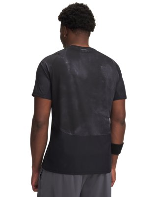 Мужской топ Under Armour UA Performance Vent Printed Short Sleeve, цвет: Чёрный / Серый — фото 2